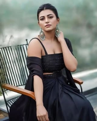 Anandhi